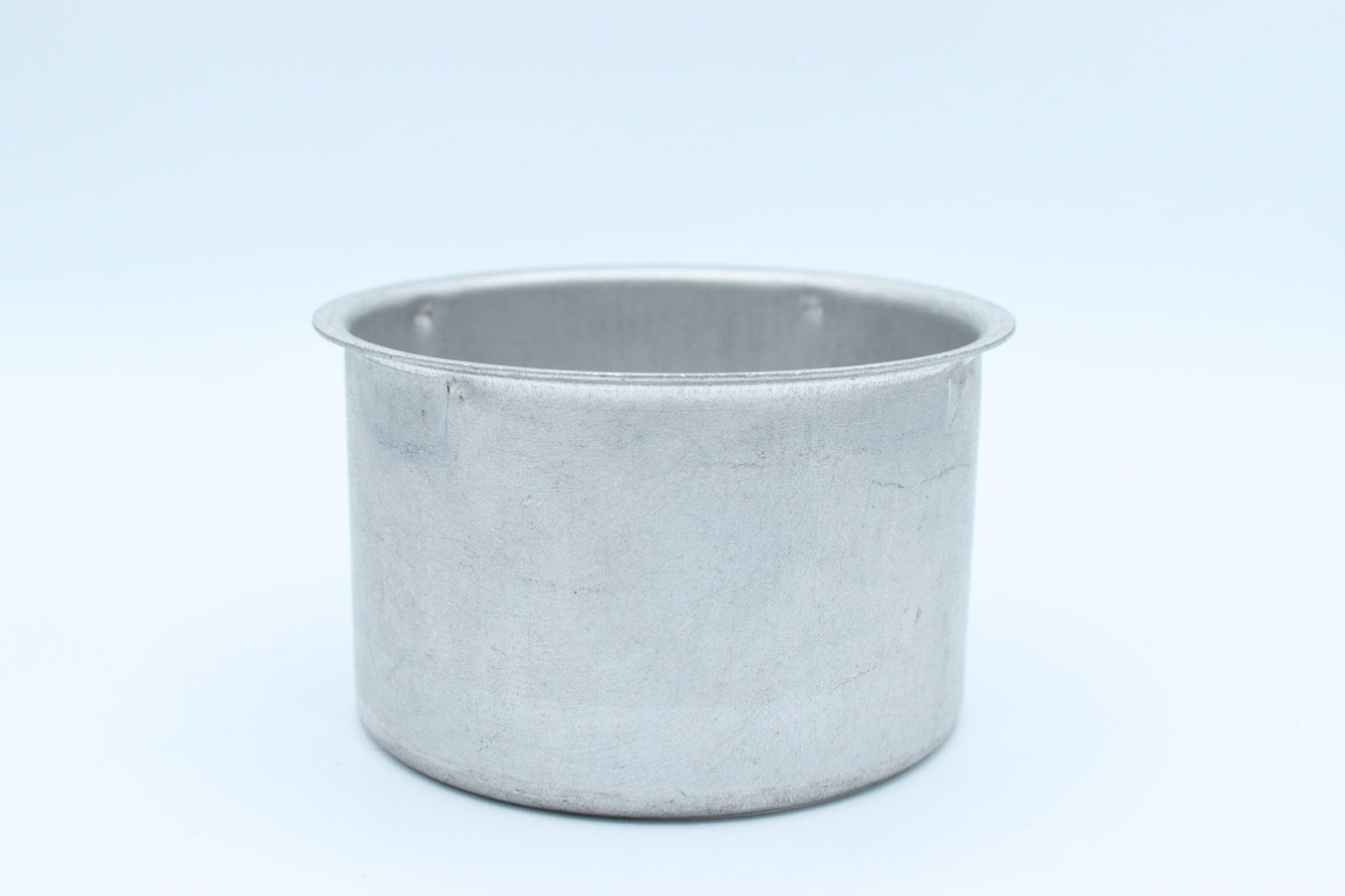  3 3/8” Petit Round Outlet 