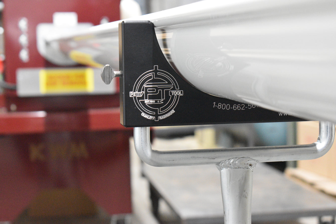 half round guter stand adapter in use